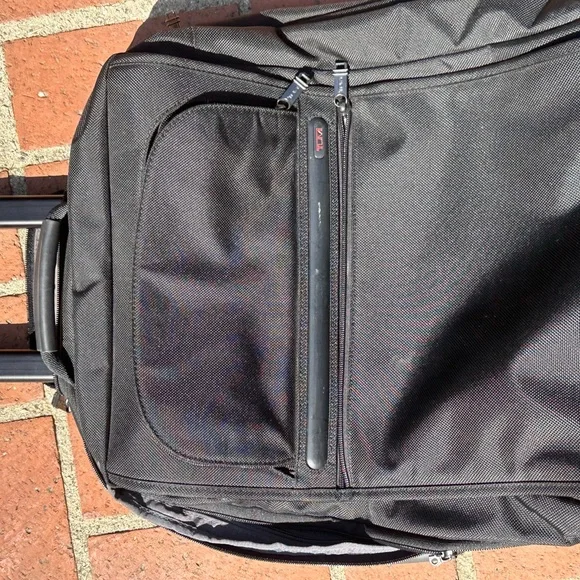TUMI Black Rolling Travel Bag - Picture 6 of 9